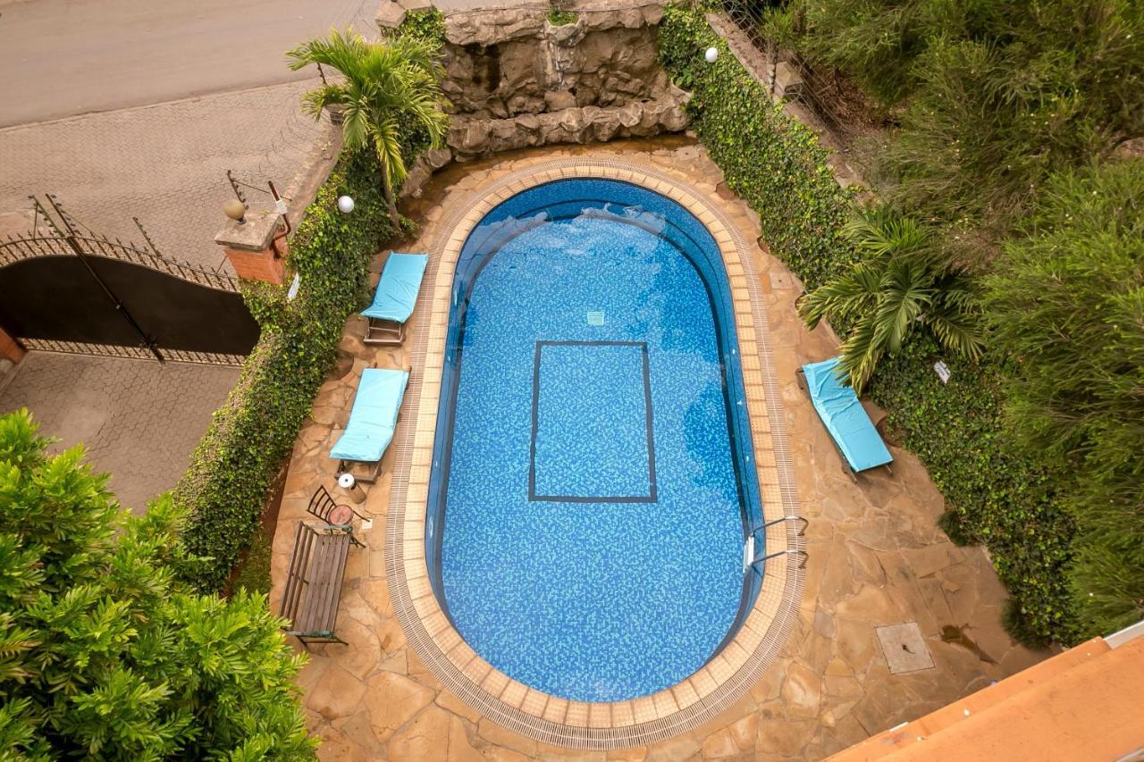 Meltonia Luxury Suites Nairobi Eksteriør billede